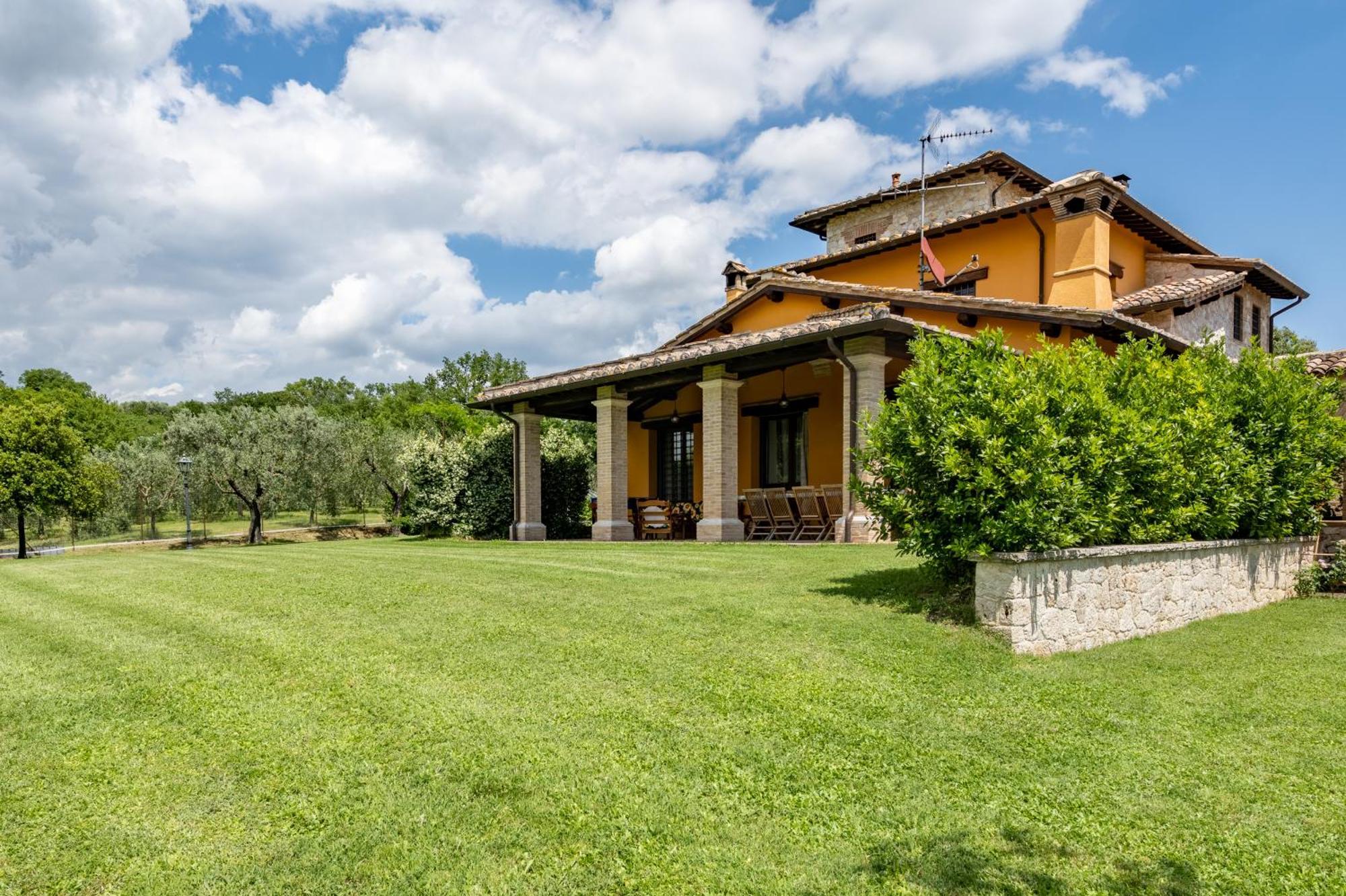 فيلا La Casa Di Betta Monte Campano المظهر الخارجي الصورة
